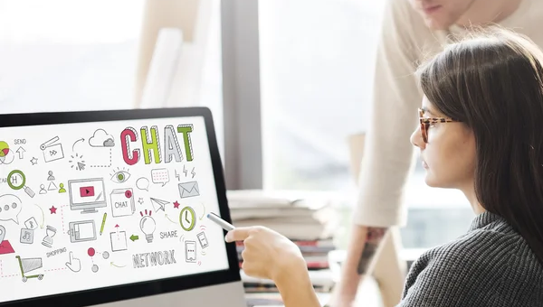 تالار گفتگو (Forum / Chat Board)؛ محیطی برای تعامل و تبادل نظر تالار گفتگو (Forum / Chat Board)؛ محیطی برای تعامل و تبادل نظر